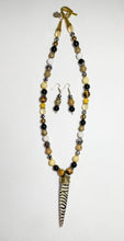 Load image into Gallery viewer, Safari Necklace &amp; Earrings Set
