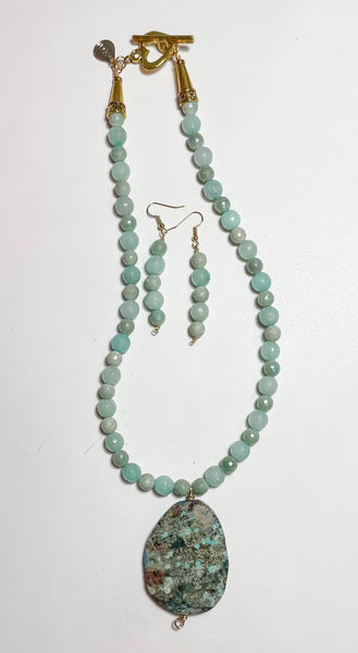 Seafoam Necklace & Earrings Set