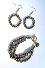 Load image into Gallery viewer, Chic Earrings and Bracelet Set
