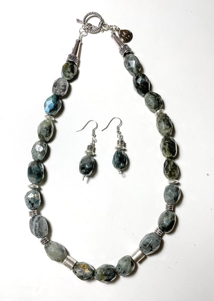 Labradorite Necklace & Earrings Set